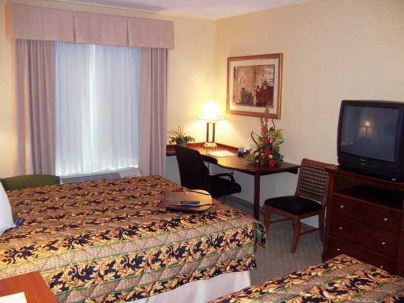 Hampton Inn & Suites Ephrata - Mountain Springs Номер фото